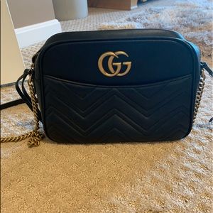 Gucci Marmont Matalesse